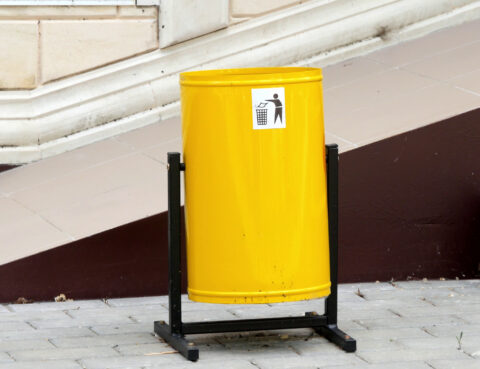 Yellow Dustbin Used for in Hospital,